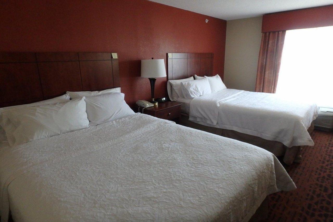 Hampton Inn Keokuk Exterior photo