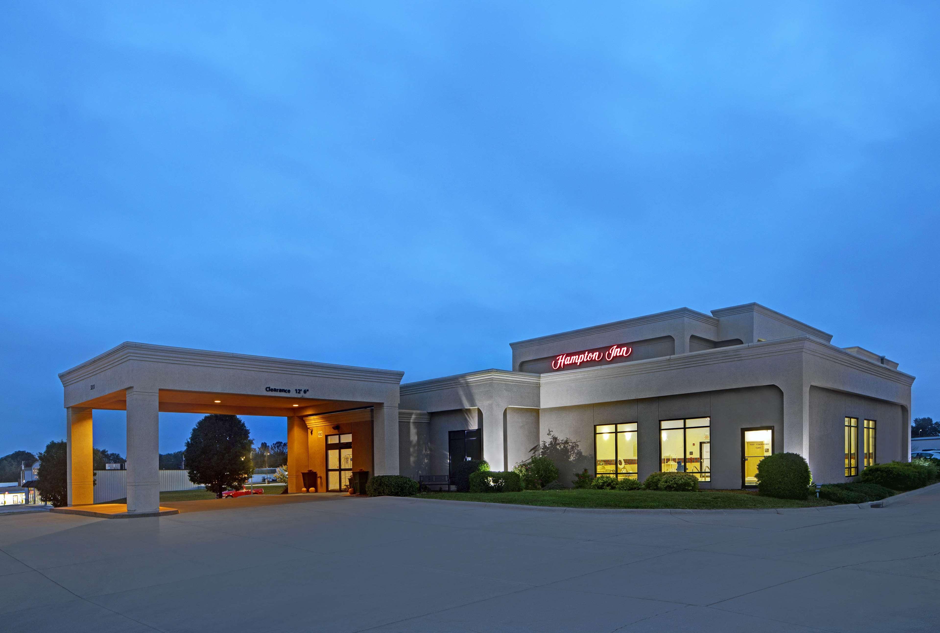 Hampton Inn Keokuk Exterior photo